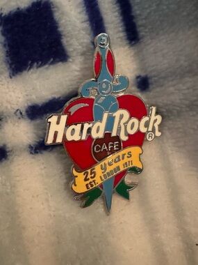 Hard Rock Cafe 25 Years Red Heart Anniversary Pin